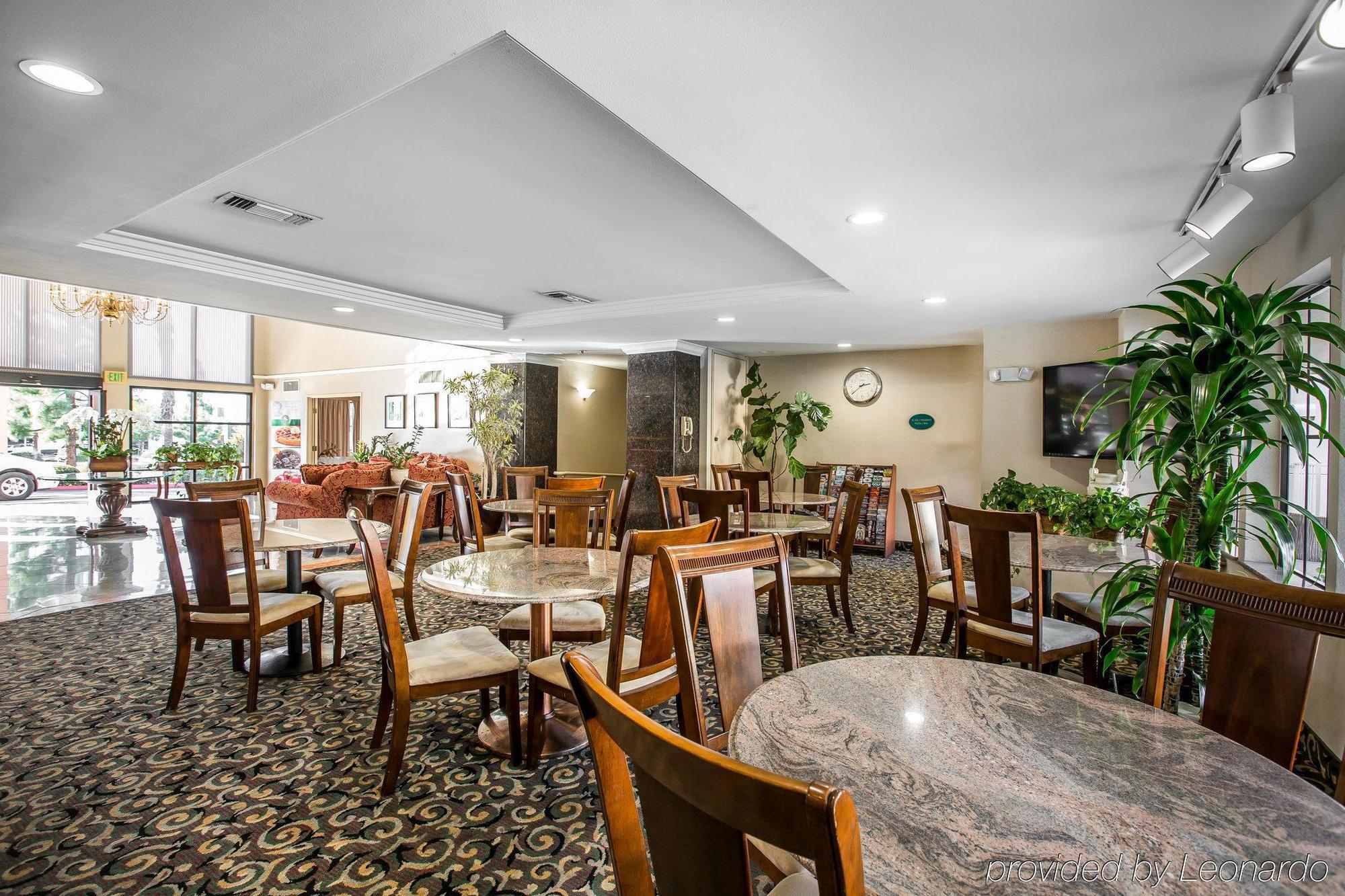 Quality & - Of Industry Hotel