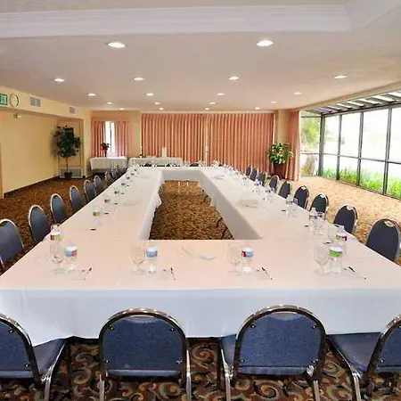 Quality Inn & Suites Walnut - City Of Industry 